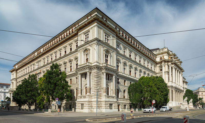 Justizpalast in Wien, Außenansicht